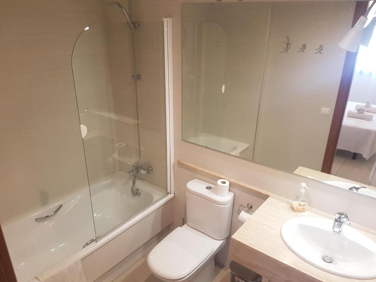 Beautiful Apartment 75M2 With View At The Beach, Pool, Parking 로지즈 외부 사진